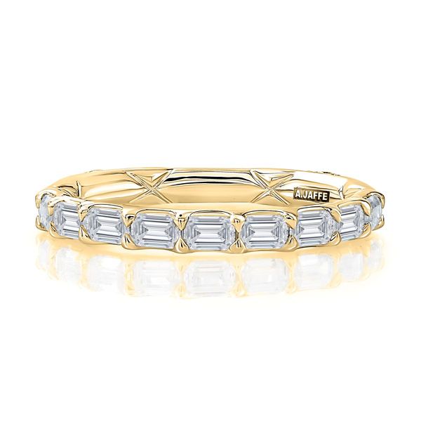 A. Jaffe 14K Yellow Gold Shared Prong Diamond Band | 0.93 CTW Baguette G/SI3 Image 2 Bradley's Jewelers Jacksonville, NC