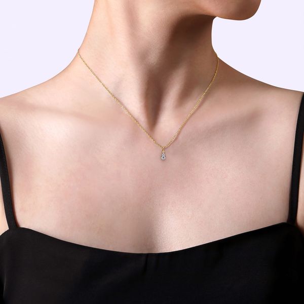 Gabriel & Co 14K Yellow Gold Diamond Teardrop Pendant Necklace (0.10 CTW) | Bujukan Collection Image 3 Bradley's Jewelers Jacksonville, NC