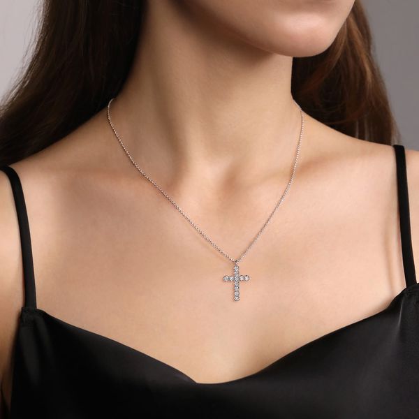Gabriel & Co 14K White Gold Diamond Cross Pendant – 0.27 Ctw Lusso Collection Image 3 Bradley's Jewelers Jacksonville, NC