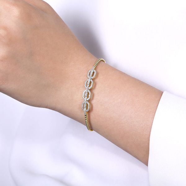 Gabriel & Co 14K Yellow Gold Diamond Bangle – Bujukan Collection Image 4 Bradley's Jewelers Jacksonville, NC