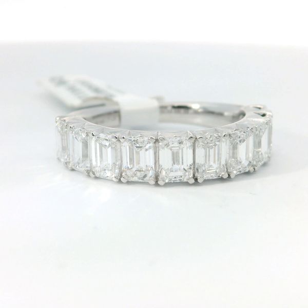 14K White Gold Emerald Cut Lab Grown Diamond Band 2.50ctw Image 2 Bradley's Jewelers Jacksonville, NC