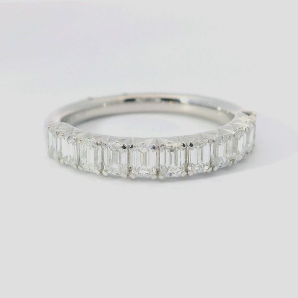 14K White Gold Lab-Grown Emerald-Cut Diamond Band Image 3 Bradley's Jewelers Jacksonville, NC