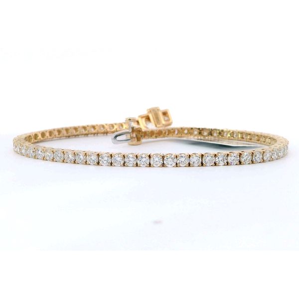 Lab Grown Diamond Bracelet Bradley's Jewelers Jacksonville, NC