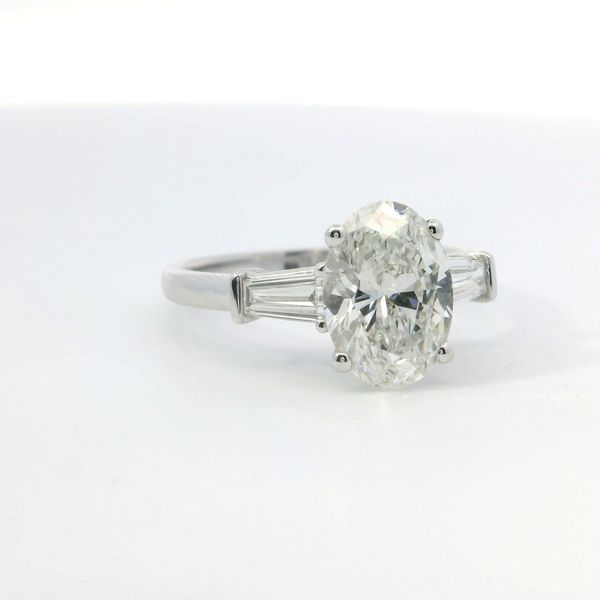 Lab Grown 2.00 Ct Oval Diamond Ring – VS1 G with Tapered Side Diamonds in 14K White Gold Image 2 Bradley's Jewelers Jacksonville, NC