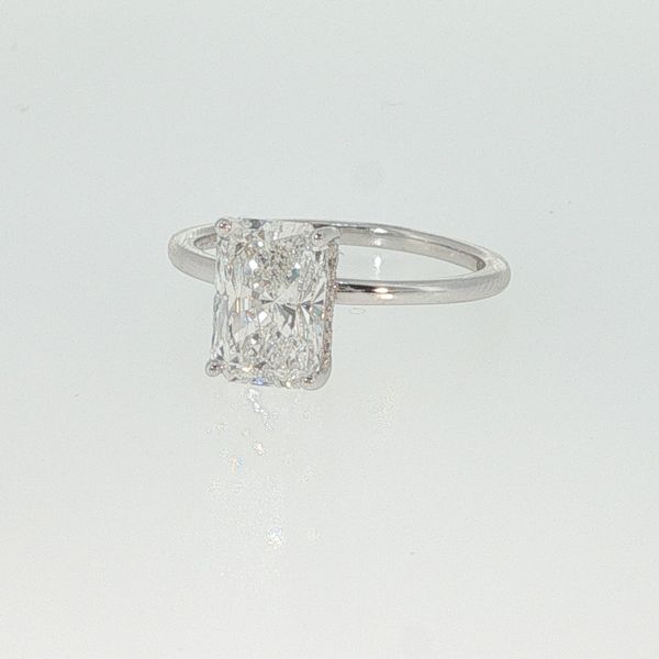 Lab Grown Diamond Engagement Ring Image 3 Bradley's Jewelers Jacksonville, NC