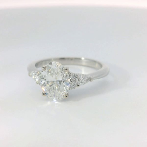 Lab Grown Diamond Bridal Ring 14K White Gold – 1.59 Ct Oval E VS1 & 6 x 0.21 Tw Various Shapes Image 3 Bradley's Jewelers Jacksonville, NC