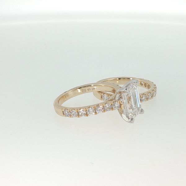 Yellow 14K Lab Grown Diamond Prong Set Bridal Ring – 3.00 Ct Radiant E VS1 & 1.37 Tw Round Diamonds Image 2 Bradley's Jewelers Jacksonville, NC