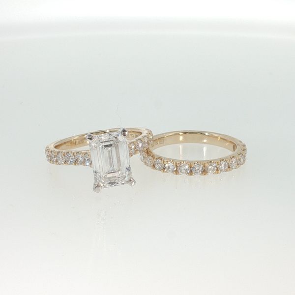 Yellow 14K Lab Grown Diamond Prong Set Bridal Ring – 3.00 Ct Radiant E VS1 & 1.37 Tw Round Diamonds Image 3 Bradley's Jewelers Jacksonville, NC