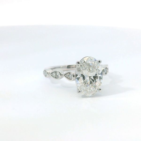 14K White Gold 2.56Ct Oval F VS2 Lab Grown Diamond Engagement Ring Image 2 Bradley's Jewelers Jacksonville, NC