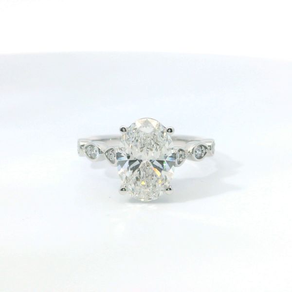 14K White Gold 2.56Ct Oval F VS2 Lab Grown Diamond Engagement Ring Bradley's Jewelers Jacksonville, NC