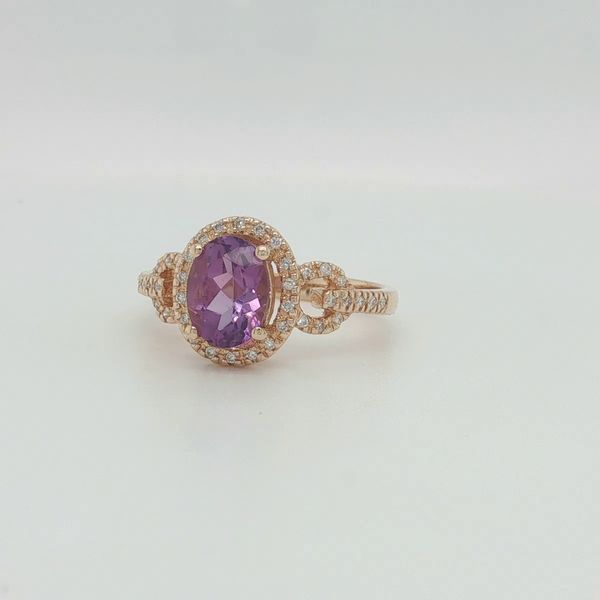 14K Yellow Gold Oval Amethyst & Diamond Fashion Ring Image 3 Bradley's Jewelers Jacksonville, NC