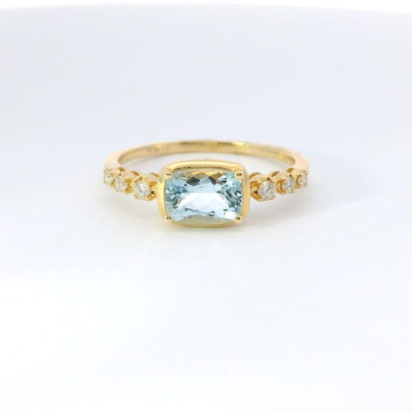 14K Yellow Gold Cushion Aquamarine and Diamond Ring Bradley's Jewelers Jacksonville, NC