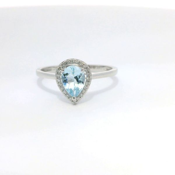 14K White Gold Pear Aquamarine and Diamond Halo Ring Image 3 Bradley's Jewelers Jacksonville, NC