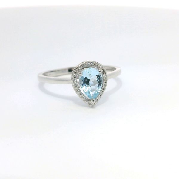 14K White Gold Pear Aquamarine and Diamond Halo Ring Image 4 Bradley's Jewelers Jacksonville, NC
