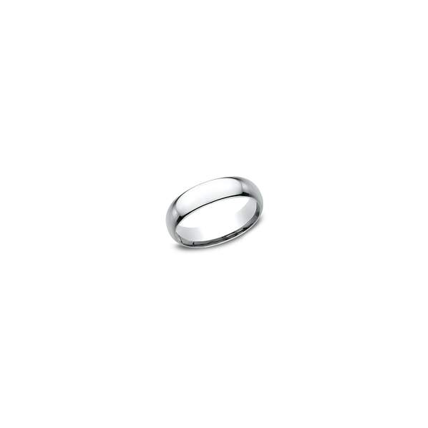 Classic Gold Wedding Band Bradley's Jewelers Jacksonville, NC