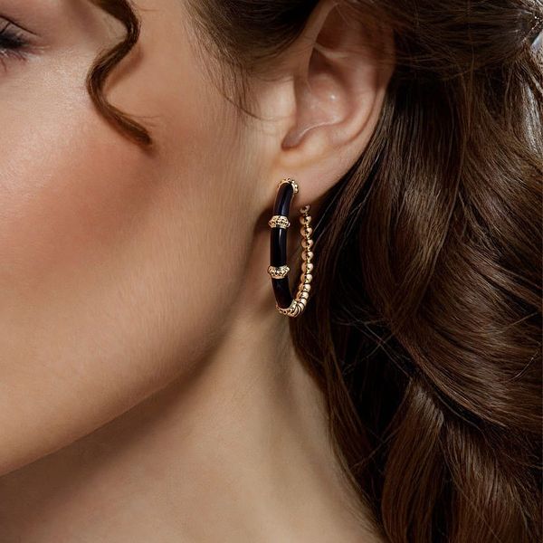 Gabriel & Co 14K Yellow Gold Bujukan Beads & Bar Split Classic Hoop with Black Enamel – Bujukan Collection Image 3 Bradley's Jewelers Jacksonville, NC