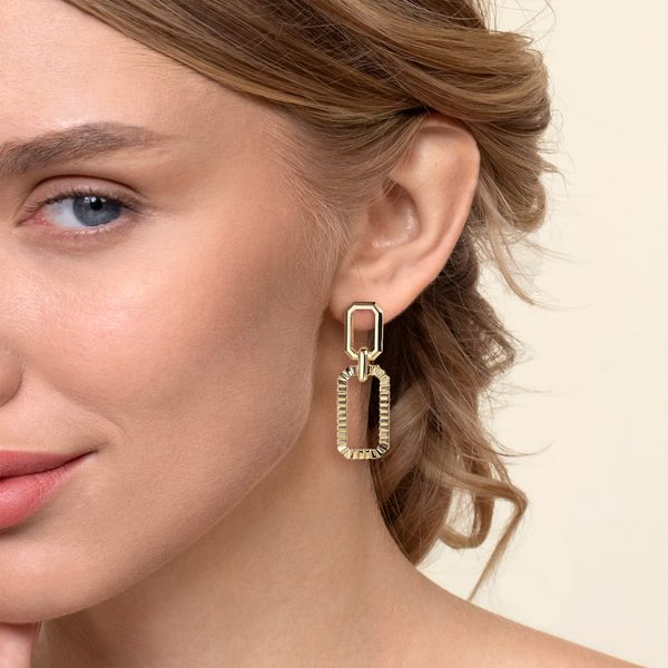 Gabriel & Co 14K Yellow Gold Diamond Cut Link Drop Earrings – Contemporary Collection Image 4 Bradley's Jewelers Jacksonville, NC