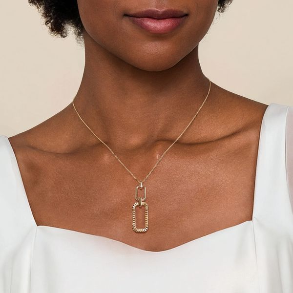 Gabriel & Co 14K Yellow Gold Diamond Cut Link Pendant – Contemporary Collection Image 4 Bradley's Jewelers Jacksonville, NC