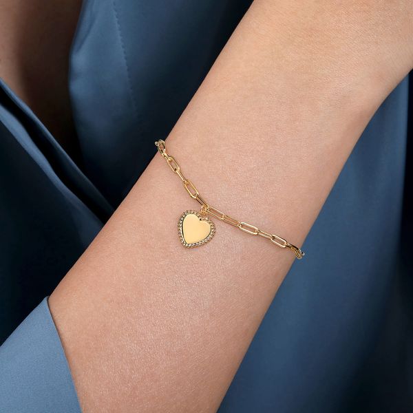 Gabriel & Co 14K Yellow Gold Paperclip Chain Bracelet with Bujukan Framed Heart Charm Image 2 Bradley's Jewelers Jacksonville, NC
