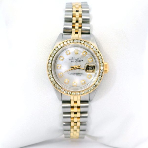 Pre-Owned Swiss Watch Bradley's Jewelers Jacksonville, NC
