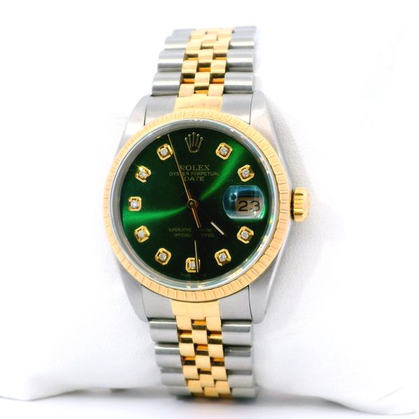 Pre-Owned Swiss Watch Bradley's Jewelers Jacksonville, NC