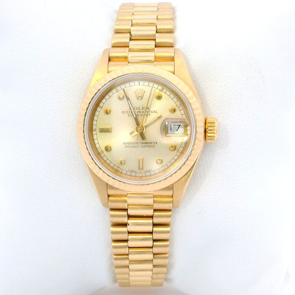 Pre-Owned Swiss Watch Bradley's Jewelers Jacksonville, NC