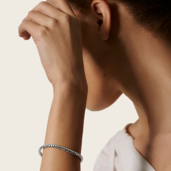 John Hardy Essentials Dot Sterling Silver Slim Chain Bracelet Size UM Image 4 Bradley's Jewelers Jacksonville, NC