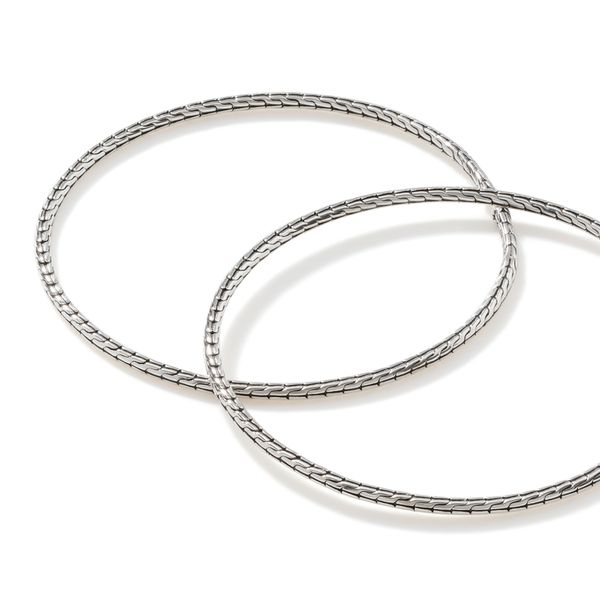 John Hardy Sterling Silver Classic Chain Extra Large Hoop Earrings Image 3 Bradley's Jewelers Jacksonville, NC