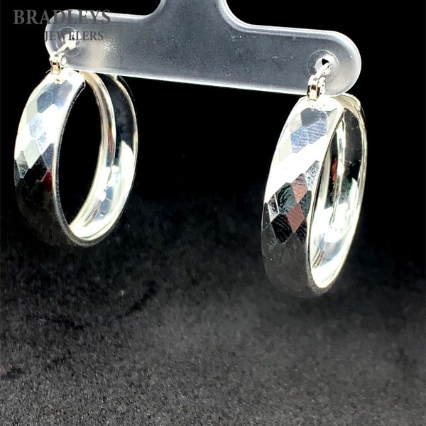 Sterling Silver 25mm Diamond-Cut Sheet Hoop Earrings Bradley's Jewelers Jacksonville, NC