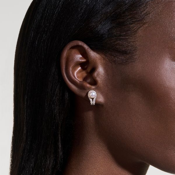 John Hardy Surf Silver Diamond Pave Earrings with 6–6.5mm Cultured Freshwater Pearl Image 4 Bradley's Jewelers Jacksonville, NC