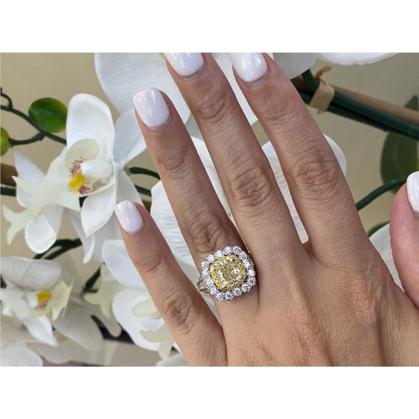 Engagement rings with center stone Image 5 Brax Jewelers Newport Beach, CA