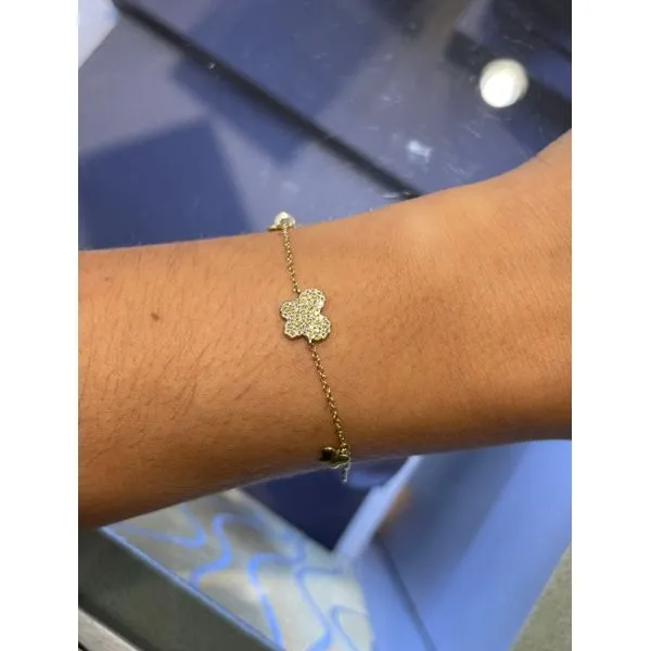 14 Karat Yellow Gold Pave Butterfly Bracelet With 0.11Tw Round Natural Diamonds - Style Number SC55021026, Brax Jewelers Image 5 Brax Jewelers Newport Beach, CA