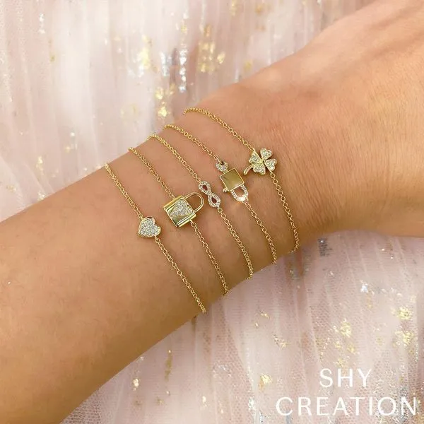 14K Yellow Gold Diamond Pave Heart Bracelet Image 4 Brax Jewelers Newport Beach, CA