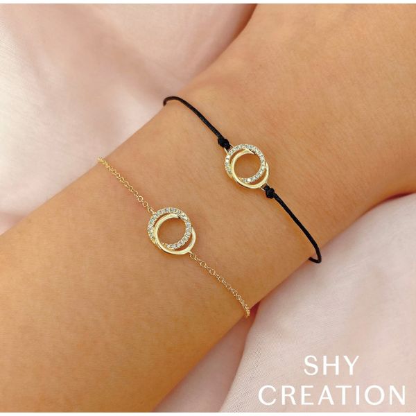 14 Karat Yellow Gold Love Knot Circle Bracelet with 0.07Tw Round Natural Diamonds - Style SC55012775 Brax Jewelers Image 4 Brax Jewelers Newport Beach, CA
