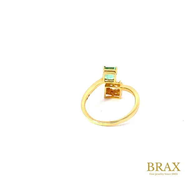 18 Karat Yellow Gold Fashion Ring With 1=0.68Tw Emerald Cut Green Emerald and 0.54Tw Various Shape Diamonds-Brax Jewelers Image 3 Brax Jewelers Newport Beach, CA