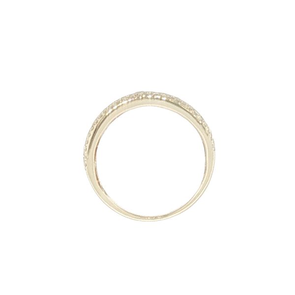 Bold Radiance: 18K Yellow Gold Diamond Station Band Image 5 Bryan Jewelry Prattville, AL