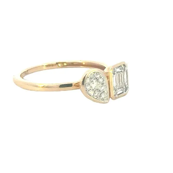 Modern Romance with a Twist, Diamond Toi Et Moi Ring in 14ky Image 3 Bryan Jewelry Prattville, AL