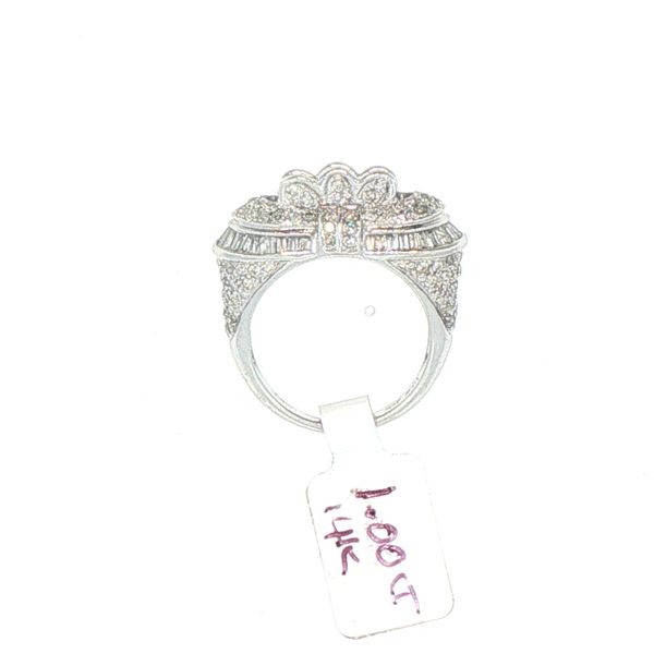 Estate Diamond Statement Ring Image 5 Bryan Jewelry Prattville, AL