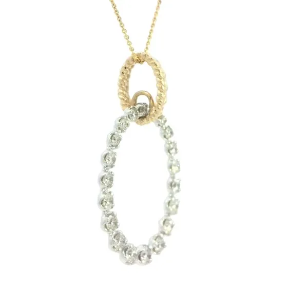 1.00ctw Oval Diamond pendant with 18