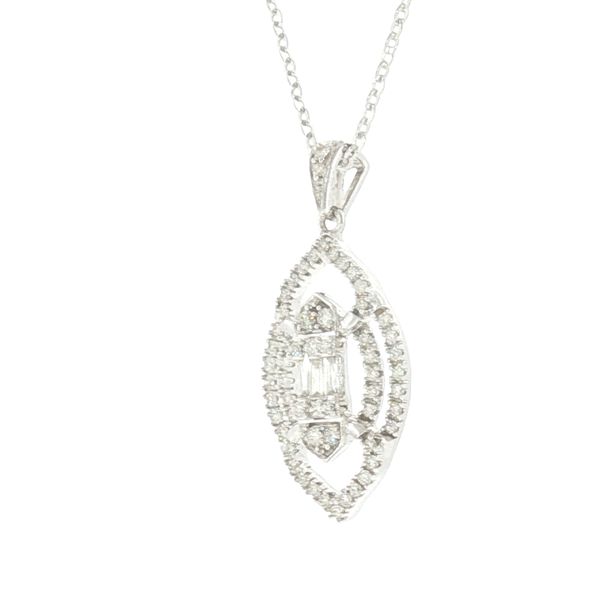 Graceful Movement with Modern Diamond Elegance. Image 3 Bryan Jewelry Prattville, AL