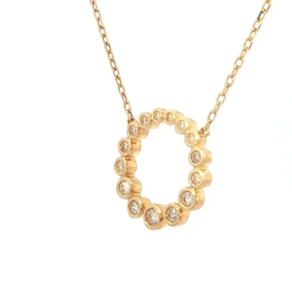 14ky Gold Graduated Circle Diamond Necklace Image 2 Bryan Jewelry Prattville, AL