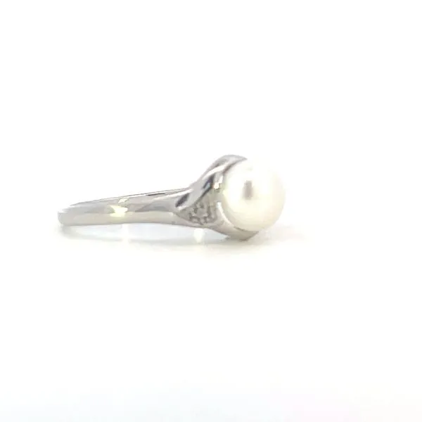 Sterling silver and pearl ring with diamond accents Image 3 Bryan Jewelry Prattville, AL