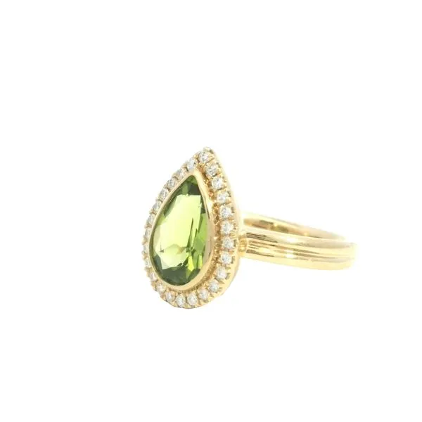 Peridot & Diamond Ring in 14ky Image 4 Bryan Jewelry Prattville, AL