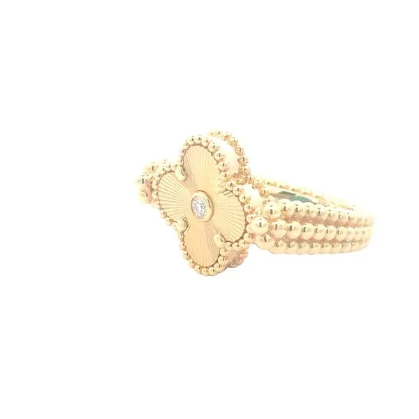 Clover Shaped Top Convertible-Wear it 2 Ways 18ky ring Image 2 Bryan Jewelry Prattville, AL