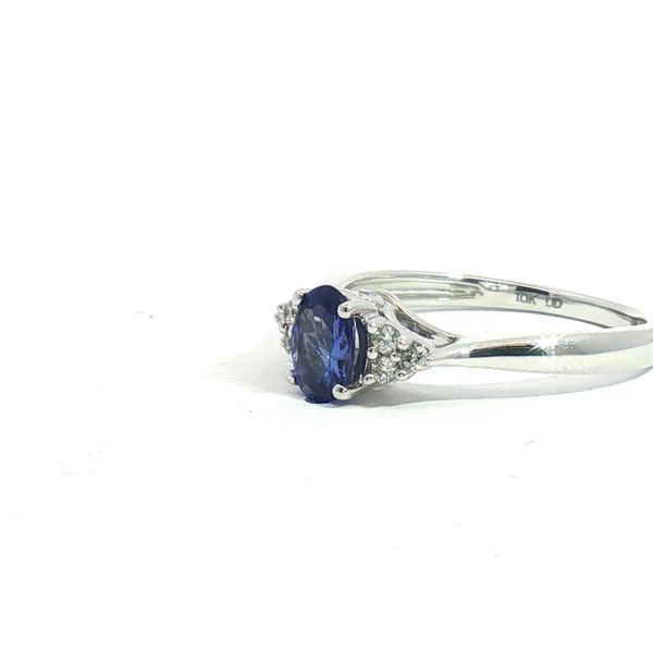 Tanzanite & Diamond Fashion Ring in 10kw Image 3 Bryan Jewelry Prattville, AL
