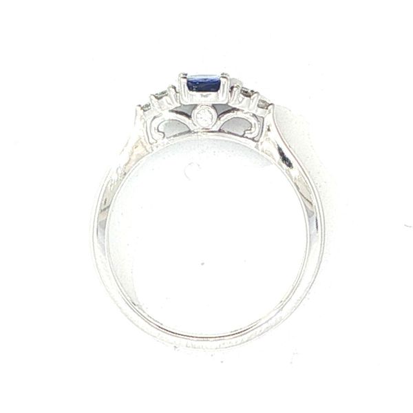 Tanzanite & Diamond Fashion Ring in 10kw Image 5 Bryan Jewelry Prattville, AL
