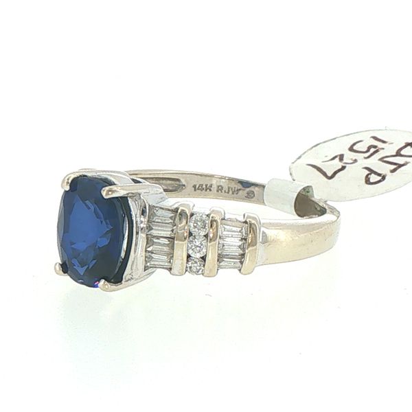 Sapphire & Diamond Estate Ring Image 3 Bryan Jewelry Prattville, AL