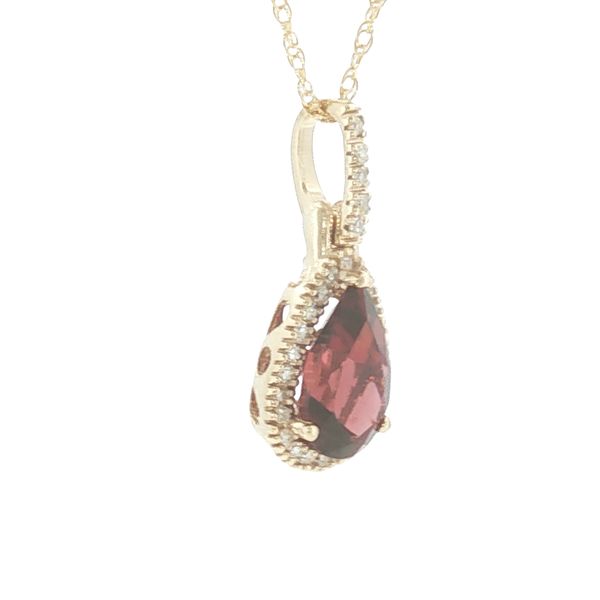 Graceful Shape with Deep Garnet Brilliance. Image 2 Bryan Jewelry Prattville, AL
