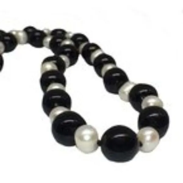 Onyx and Pearl Strand Bryan Jewelry Prattville, AL