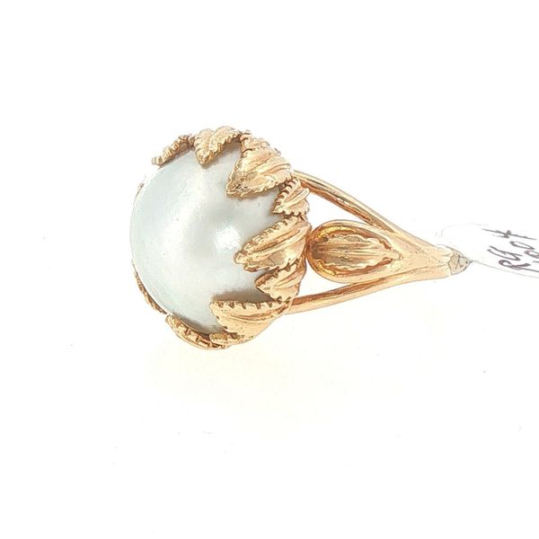 Estate Mobe Pearl & Leaf Motif Ring Image 3 Bryan Jewelry Prattville, AL